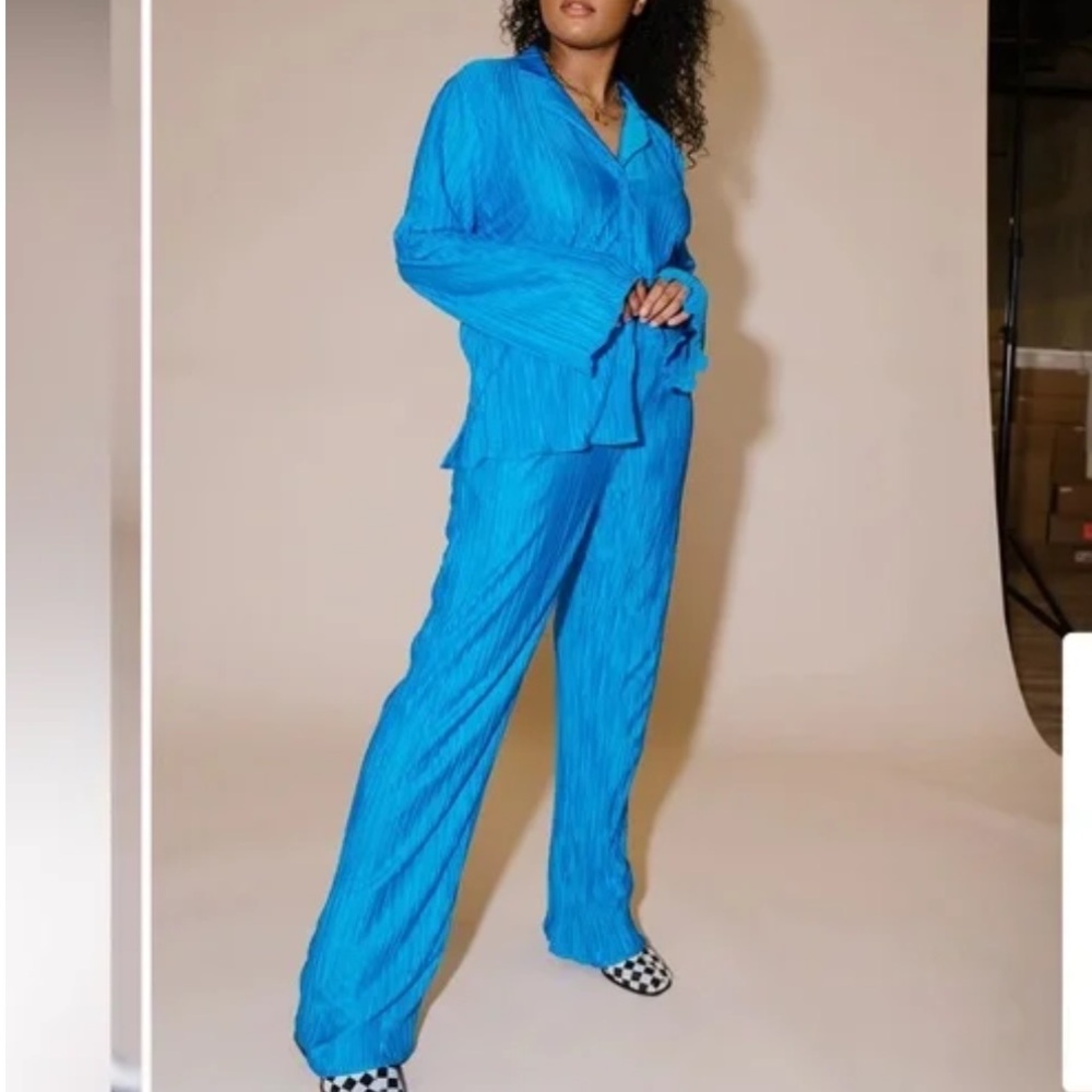 Dressed in Lala Plissé Set in Electric Blue